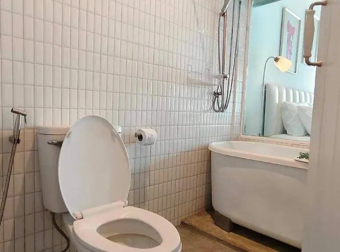Apartamento Mr Black & Ms White -self Check In Banguecoque