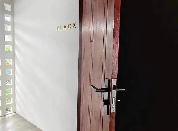 Apartamento Mr Black & Ms White -self Check In Banguecoque